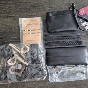 Women's Miscellaneous Accessories Bundle - New